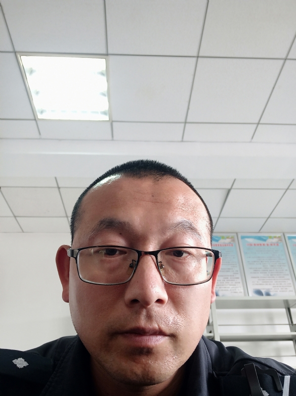 布鲁斯贺的第三张照片--衡阳相亲服务中心