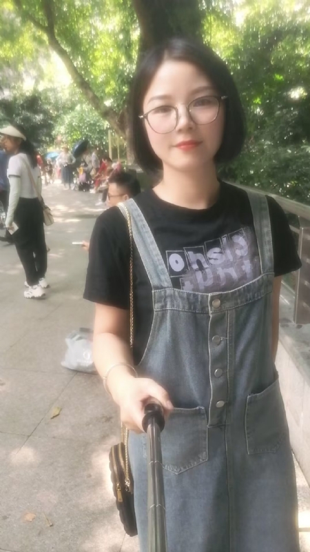 如燕的第二张照片--衡阳相亲服务中心