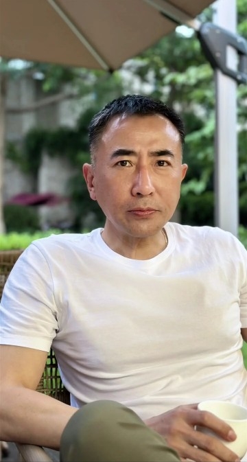 厚德载福的第一张照片--衡阳相亲服务中心