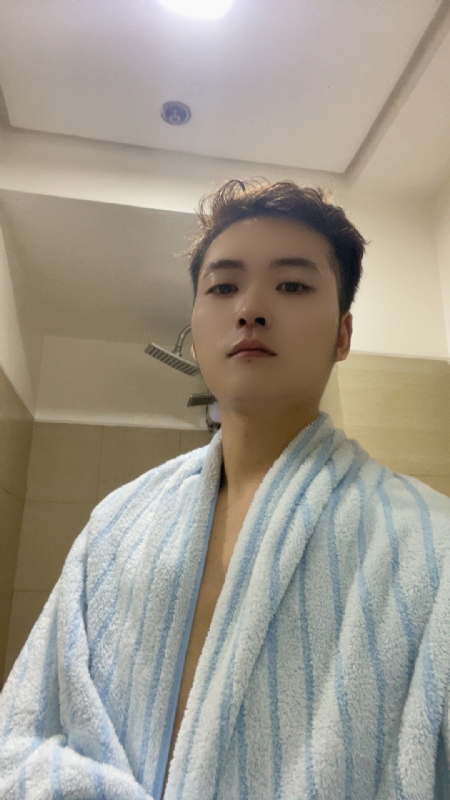 凡尘的第一张照片--衡阳相亲服务中心