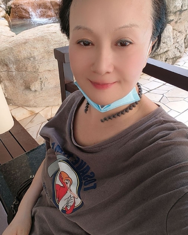 hong的第三张照片--衡阳相亲服务中心