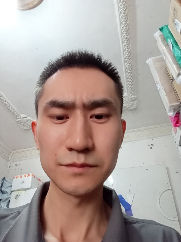 西门吹雪的第二张照片--衡阳相亲服务中心