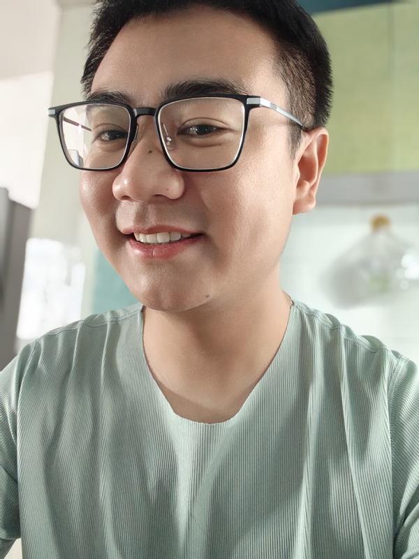 田田向上的第一张照片--衡阳相亲服务中心