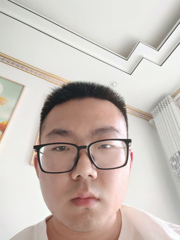 说话了的第一张照片--衡阳相亲服务中心