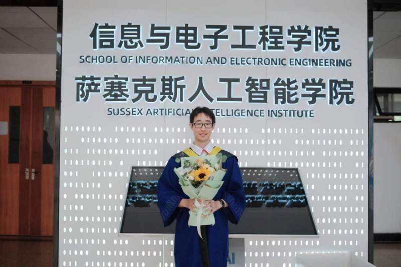 陈潇的第三张照片--衡阳相亲服务中心