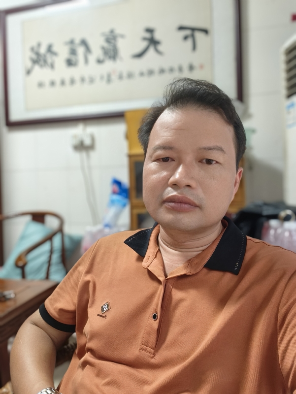 自强不息的第一张照片--衡阳相亲服务中心