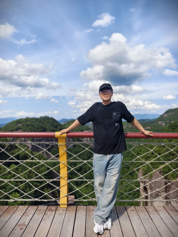 我心飞翔cjb的第一张照片--衡阳相亲服务中心