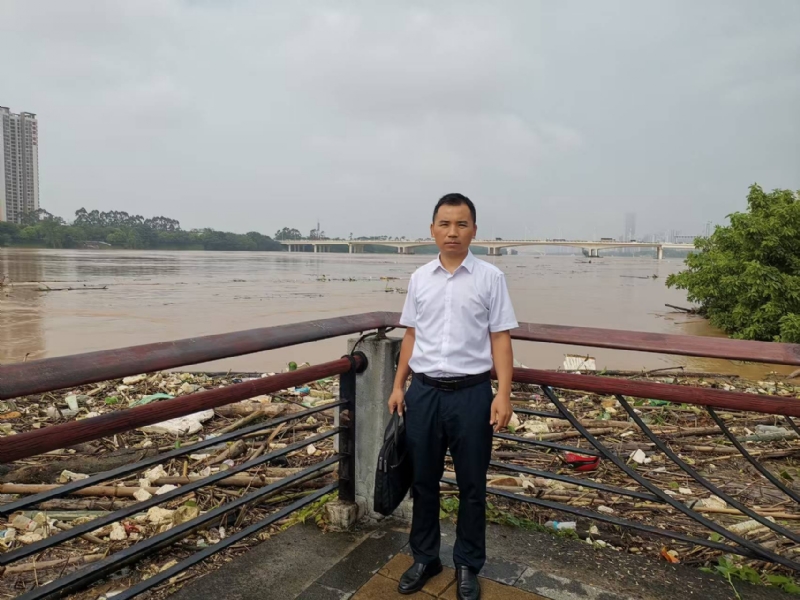 石泽根的第一张照片--衡阳相亲服务中心