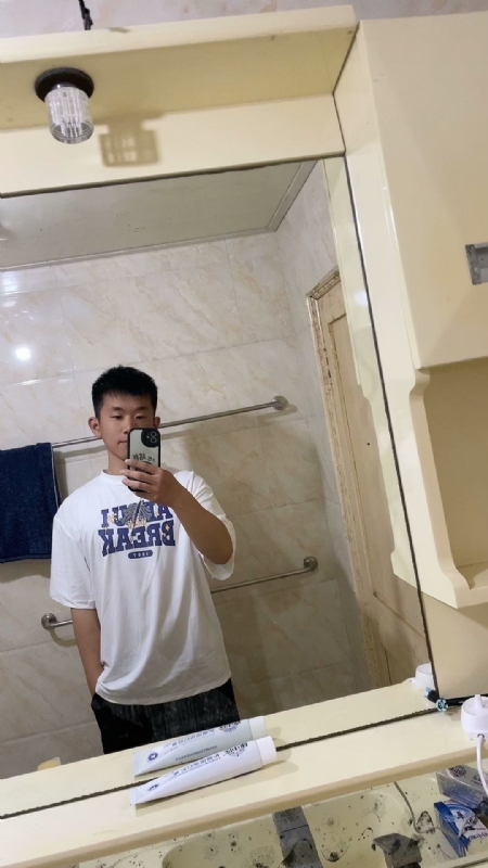 哈哈的第一张照片--衡阳相亲服务中心