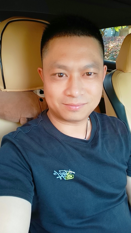 影子的第二张照片--衡阳相亲服务中心