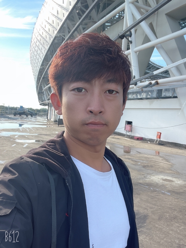 绅士大男孩的第一张照片--衡阳相亲服务中心