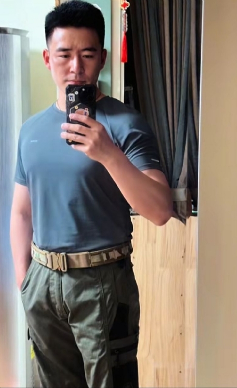 剑走偏锋的第一张照片--衡阳相亲服务中心