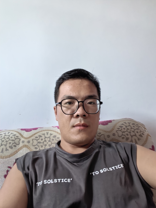 卫TF的第三张照片--衡阳相亲服务中心