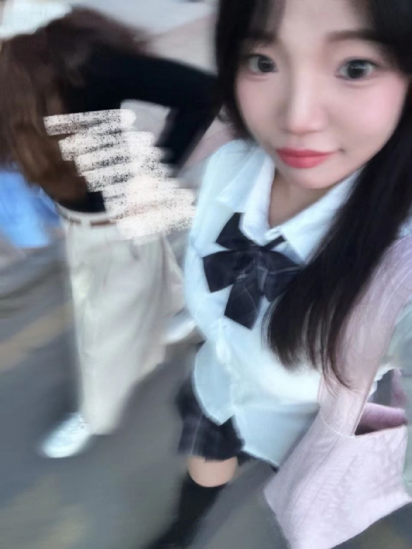 台灣小姐伊洛的第一张照片--衡阳相亲服务中心