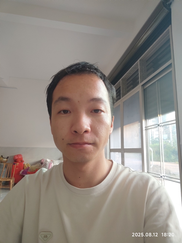 杨培鑫的第一张照片--衡阳相亲服务中心