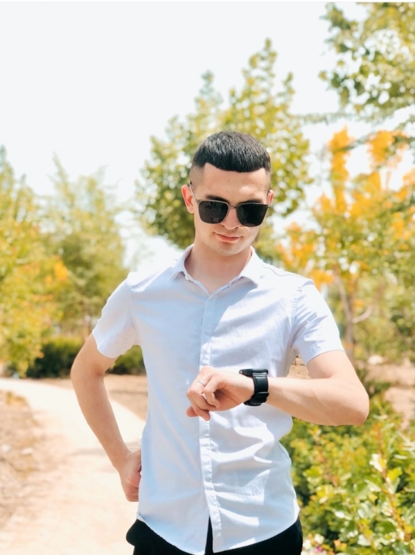 akram的第一张照片--衡阳相亲服务中心