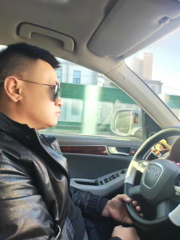 Mr陈的第一张照片--衡阳相亲服务中心