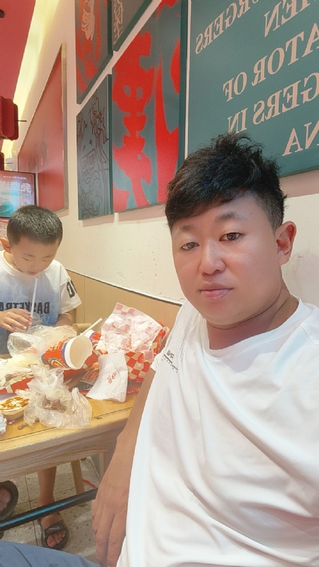 景色宏图的第一张照片--衡阳相亲服务中心