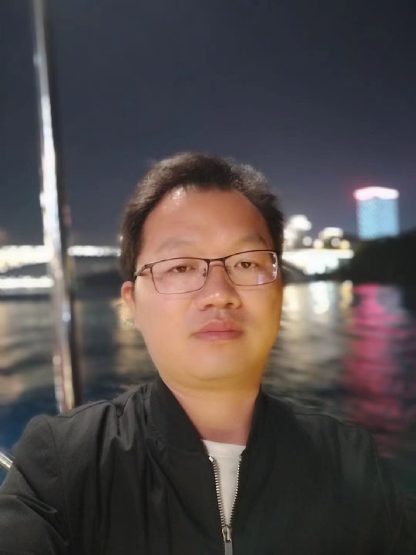 祝你平安的第一张照片--衡阳相亲服务中心