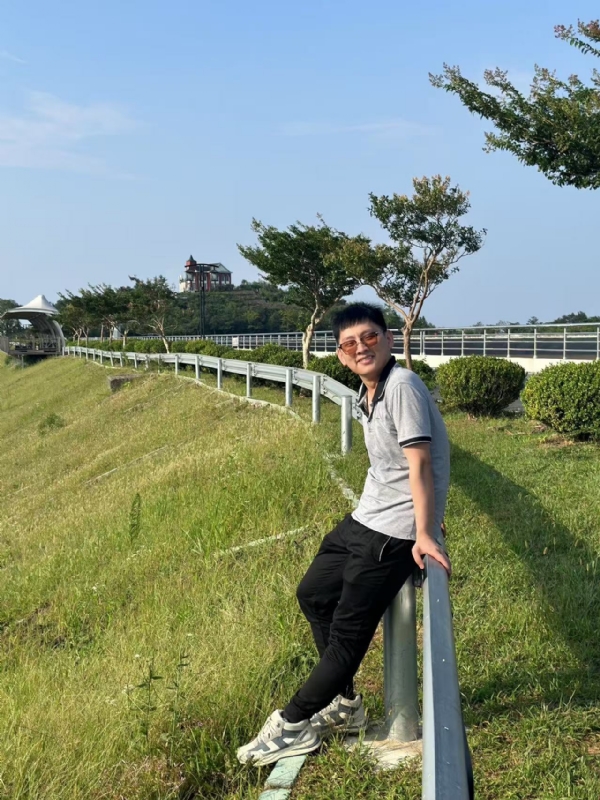 悠人的第一张照片--衡阳相亲服务中心