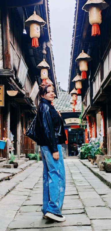 宛霞的第五张照片--衡阳相亲服务中心