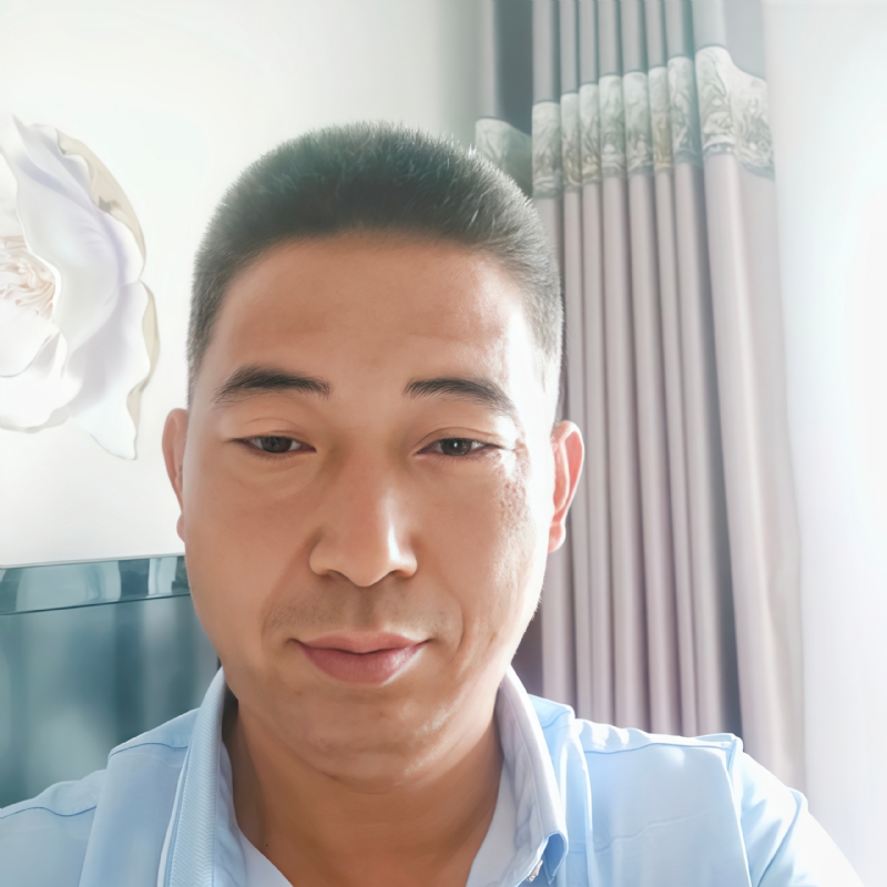 雨中漫步的第一张照片--衡阳相亲服务中心