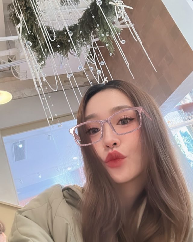 Claire的第二张照片--衡阳相亲服务中心