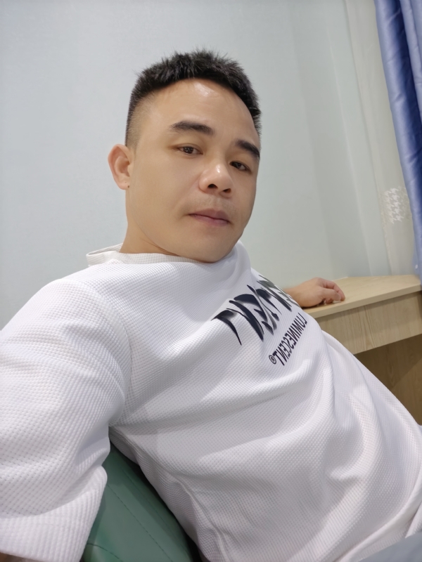 下一站的我的第二张照片--衡阳相亲服务中心