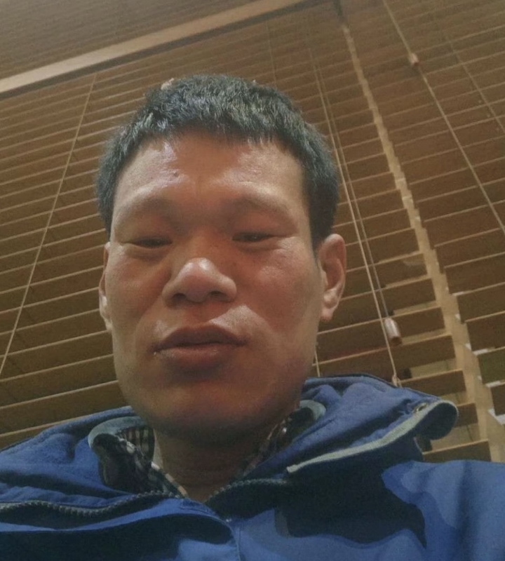 爱你在心口难开的第一张照片--衡阳相亲服务中心