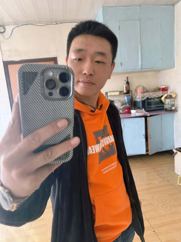 烟花易笑的第五张照片--衡阳相亲服务中心