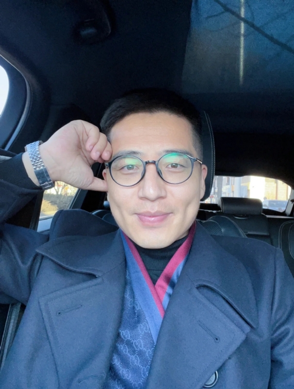 只为与你相遇的第二张照片--衡阳相亲服务中心