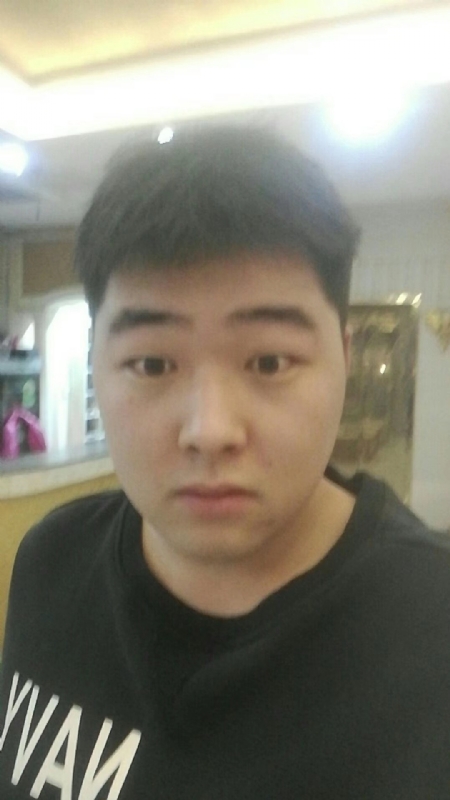 丹尼的第二张照片--衡阳相亲服务中心