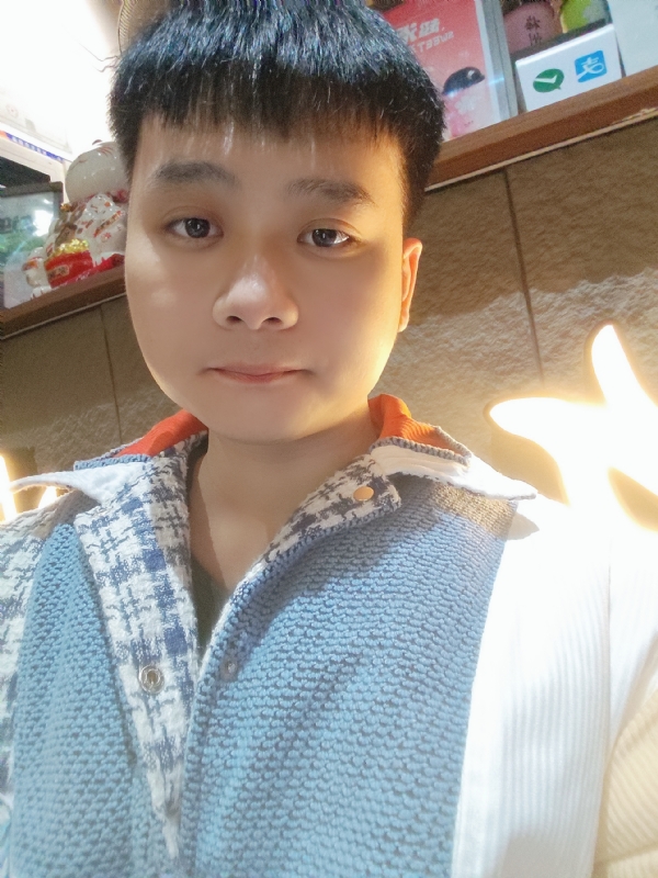 侯侯的第一张照片--衡阳相亲服务中心