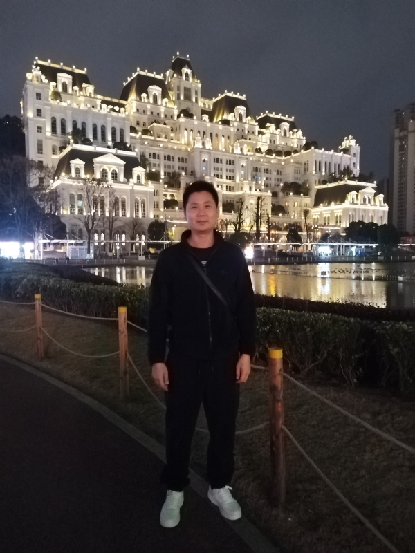 另一半的她的第三张照片--衡阳相亲服务中心