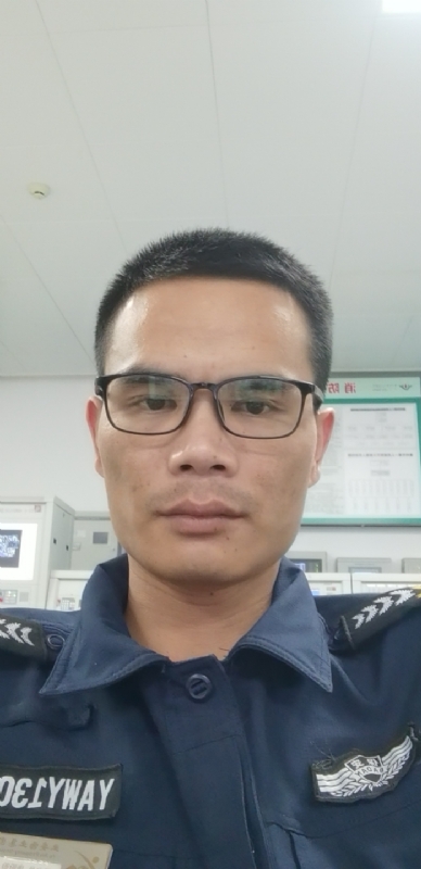 一直都在的第二张照片--衡阳相亲服务中心