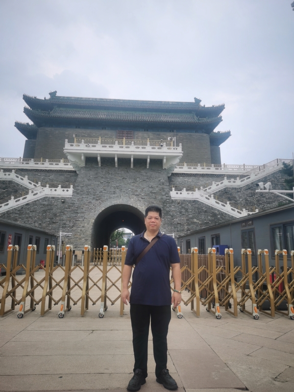 伟哥的第一张照片--衡阳相亲服务中心