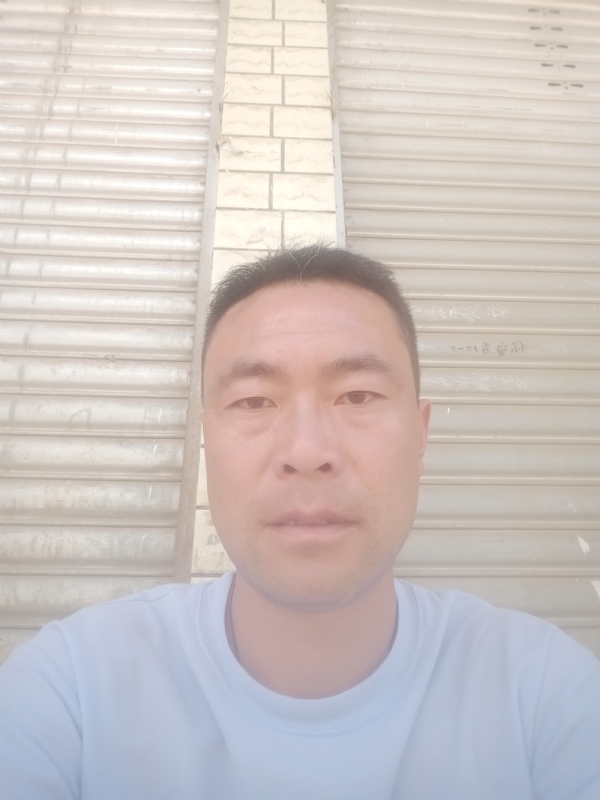 尘缘的第一张照片--衡阳相亲服务中心