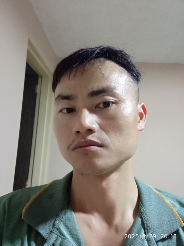 自简的第一张照片--衡阳相亲服务中心