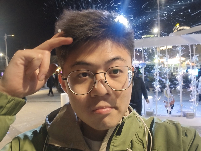 独揽星河的第一张照片--衡阳相亲服务中心