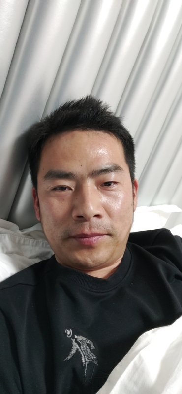 携手共进的第一张照片--衡阳相亲服务中心