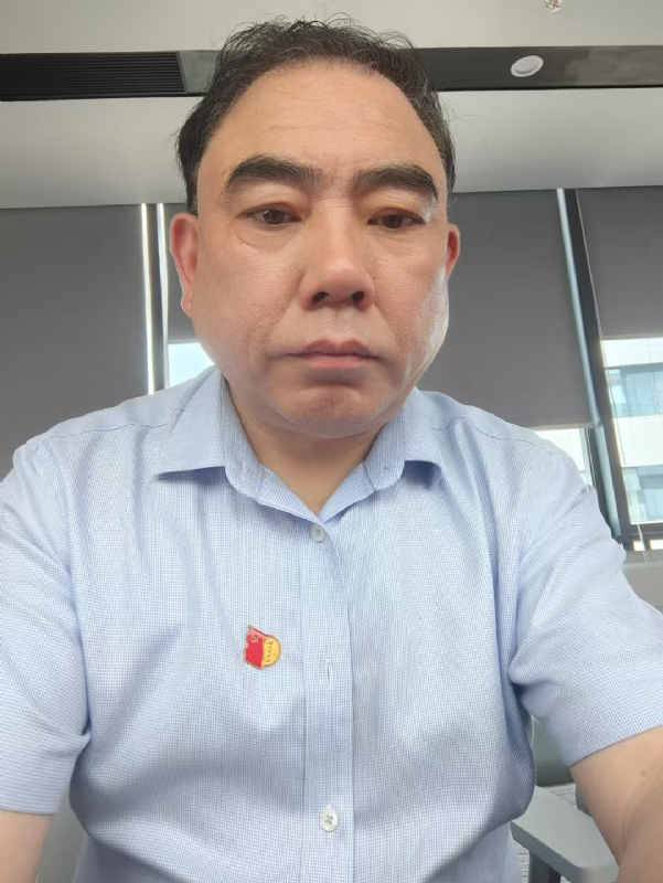 邹先生的第三张照片--衡阳相亲服务中心