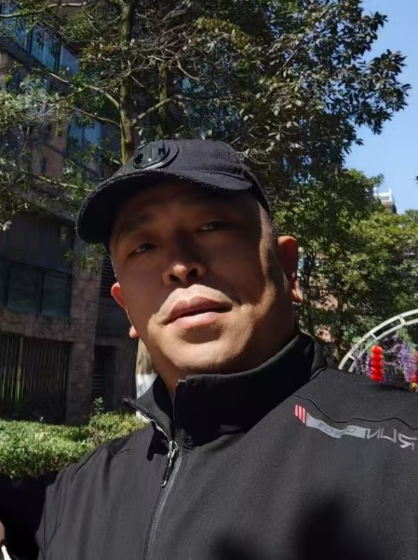 蓝色海洋的第一张照片--衡阳相亲服务中心