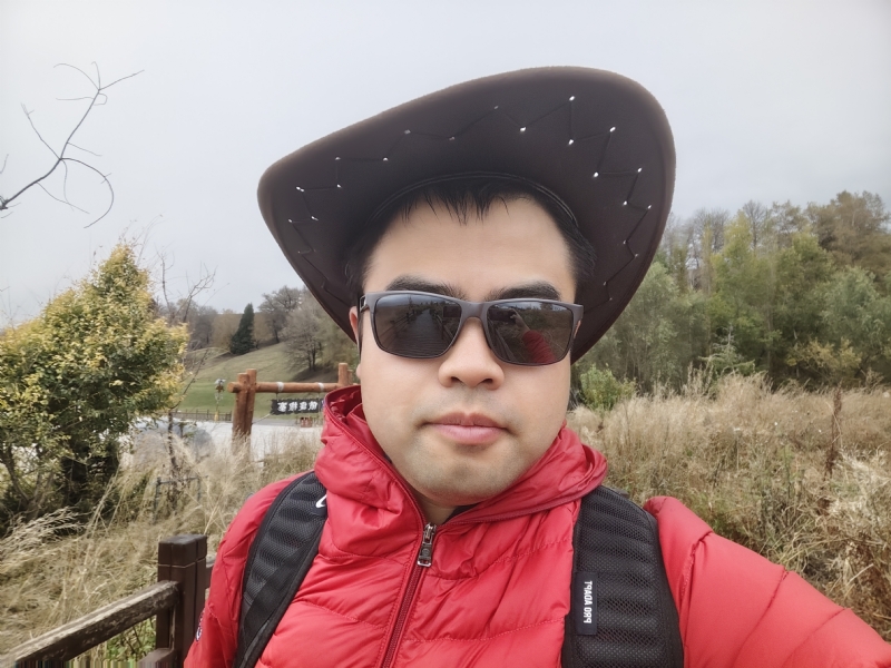 欢乐的笑的第一张照片--衡阳相亲服务中心