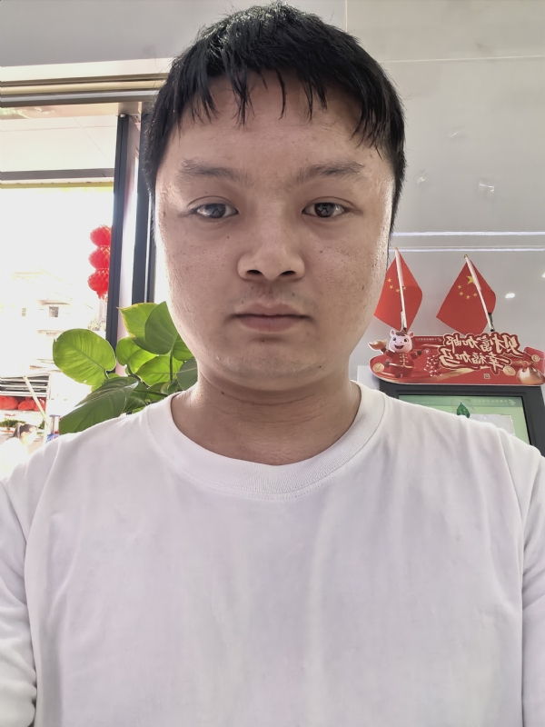 孤单的人生的第一张照片--衡阳相亲服务中心