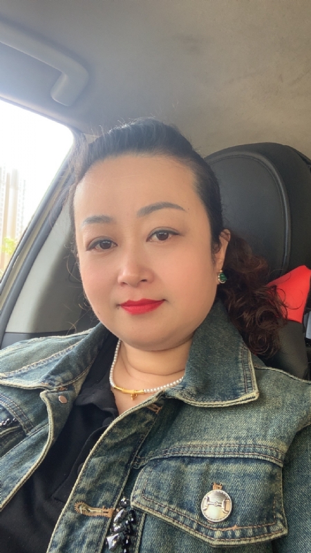 云中的蝶的第一张照片--衡阳相亲服务中心